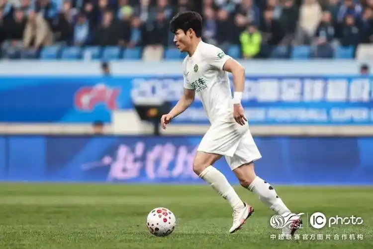 北京国安 VS 上海海港